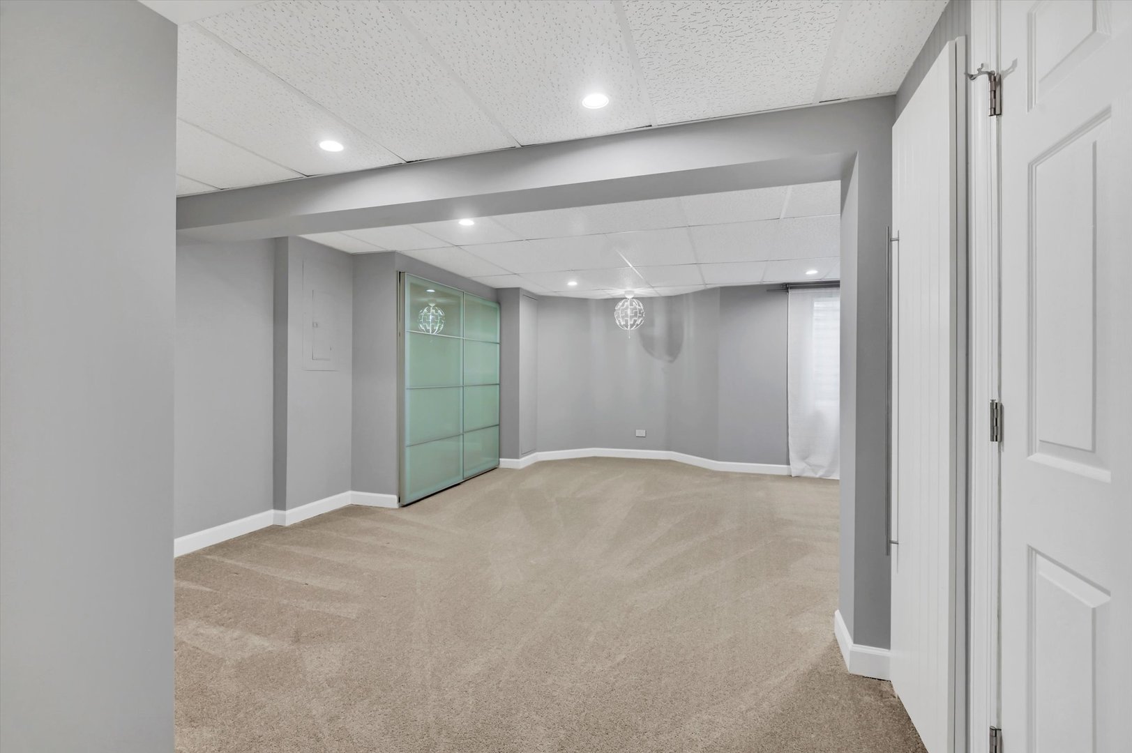 16516 W Apache Drive, Lockport, IL 60441