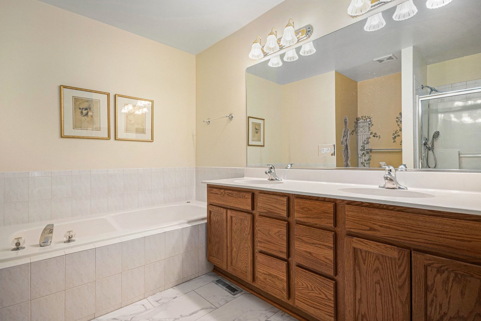 13733 Steeples Road, Lemont, IL 60439