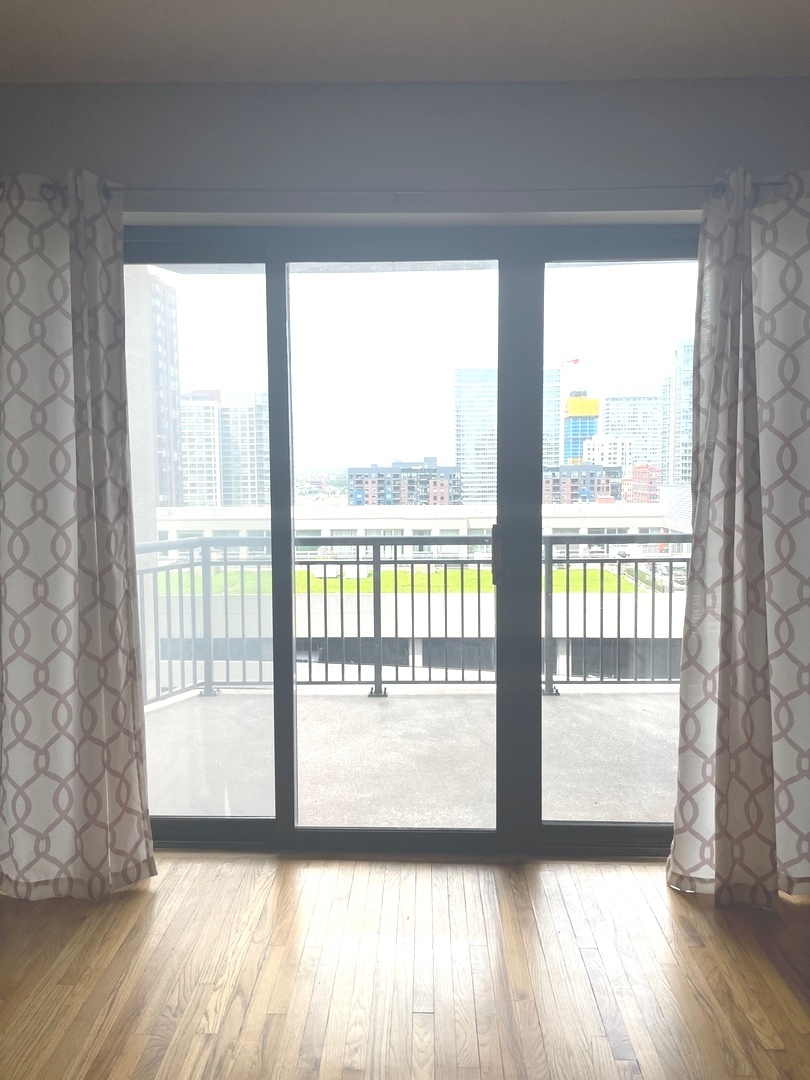 41 E 8th Street #1304, Chicago, IL 60605