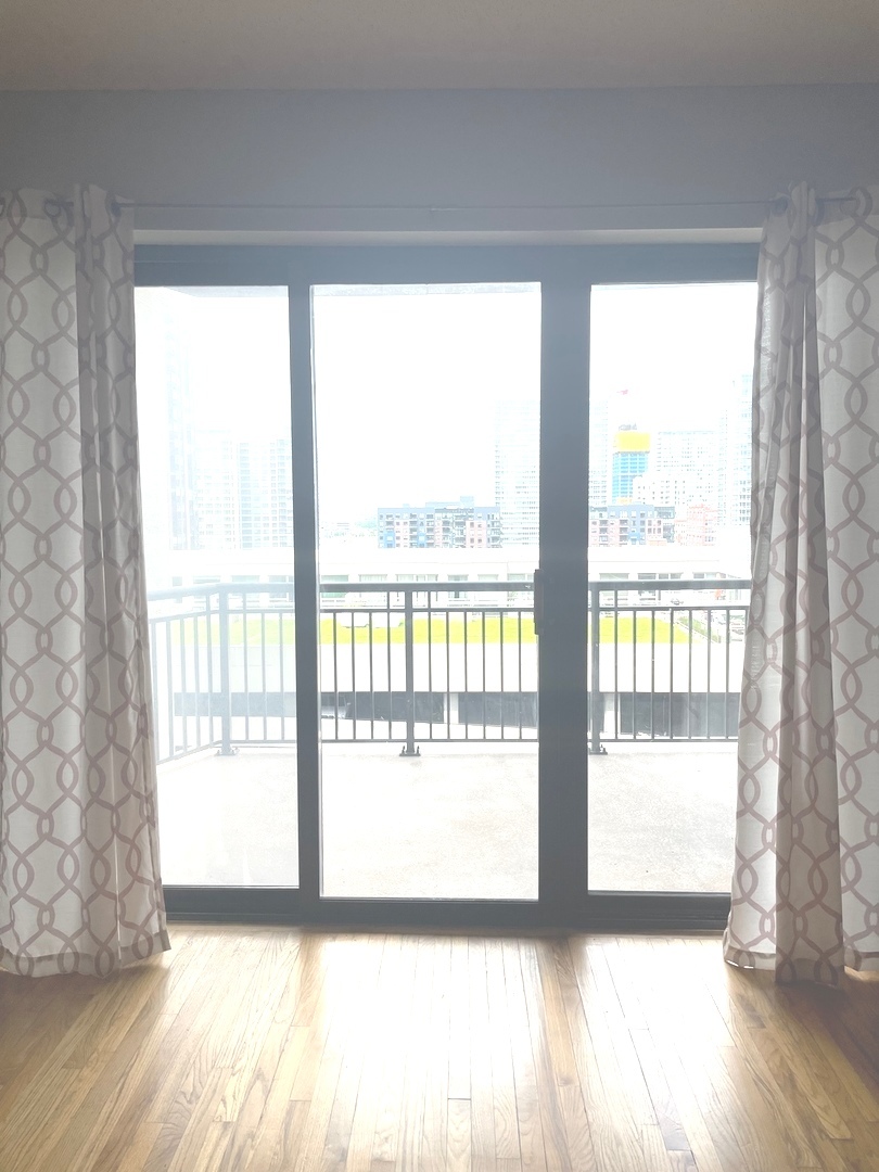 41 E 8th Street #1304, Chicago, IL 60605