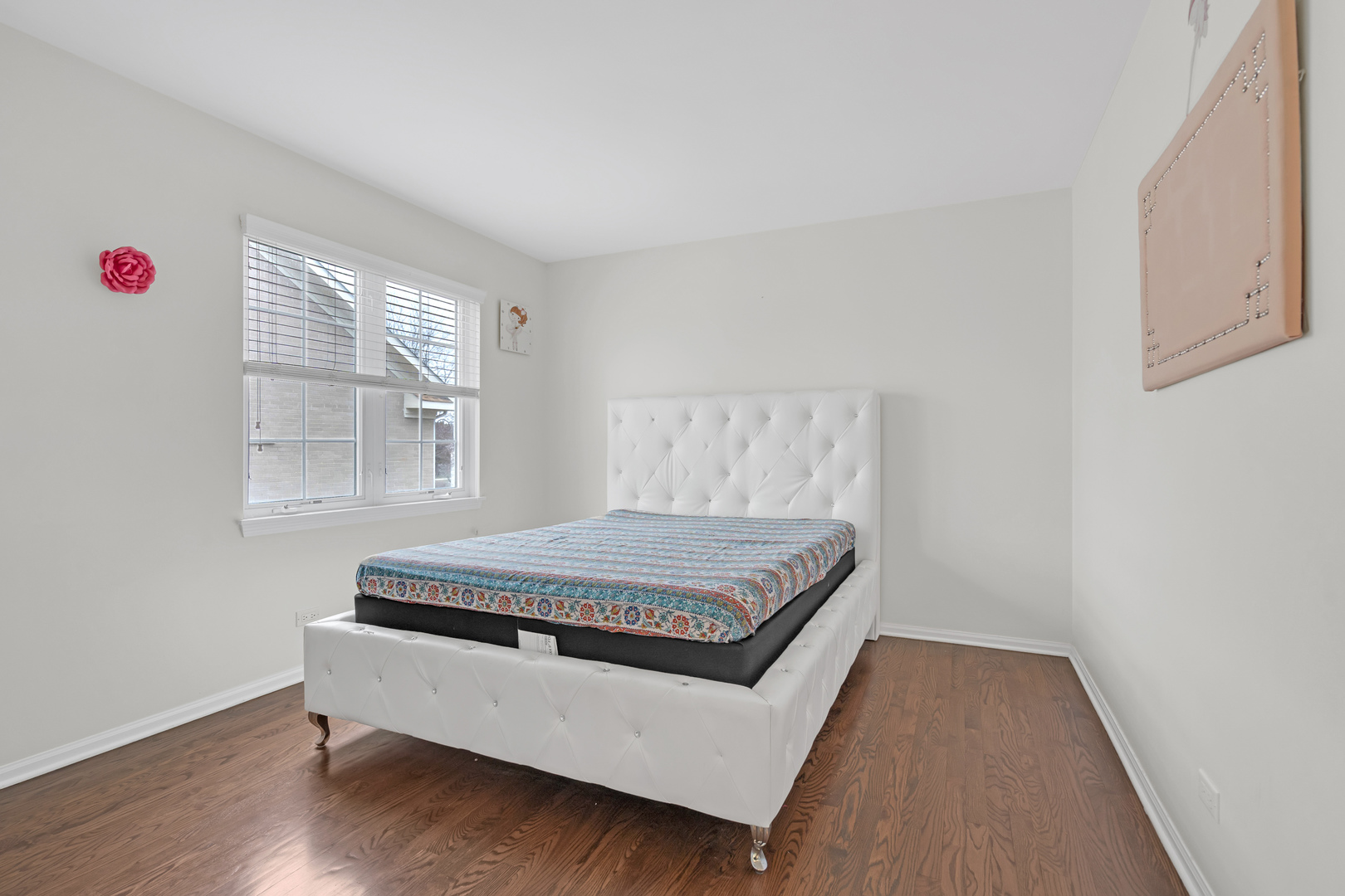 141 Manchester Court, Buffalo Grove, IL 60089