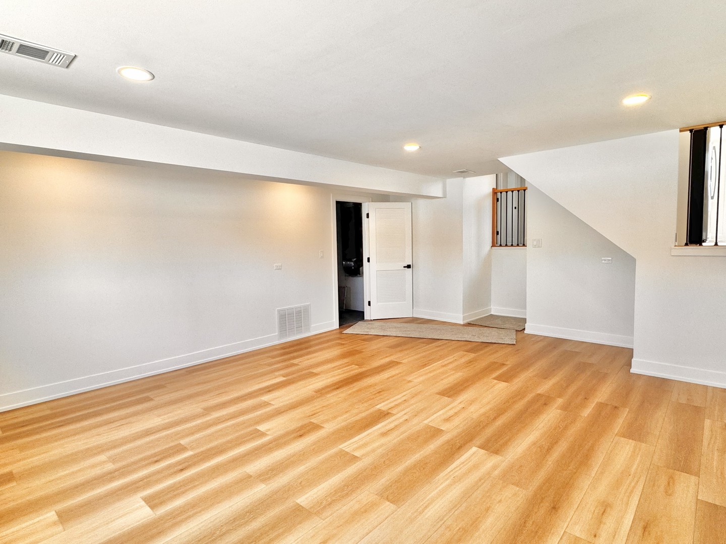 16465 Terry Lane, Oak Forest, IL 60452