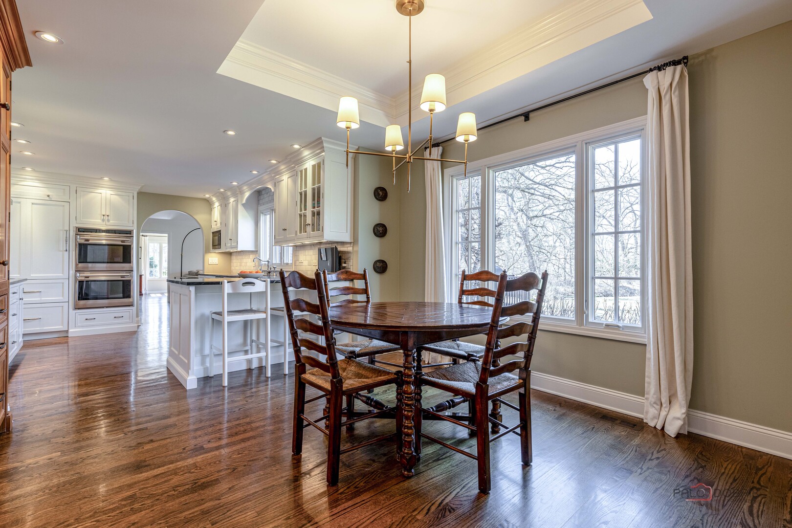 609 Old Hickory Lane, Libertyville, IL 60048