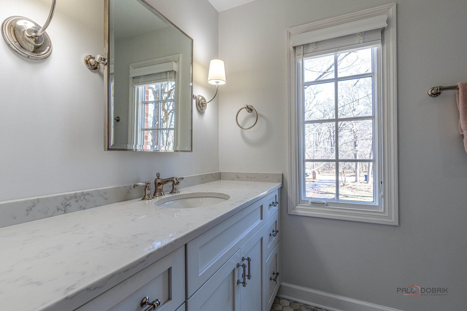 609 Old Hickory Lane, Libertyville, IL 60048