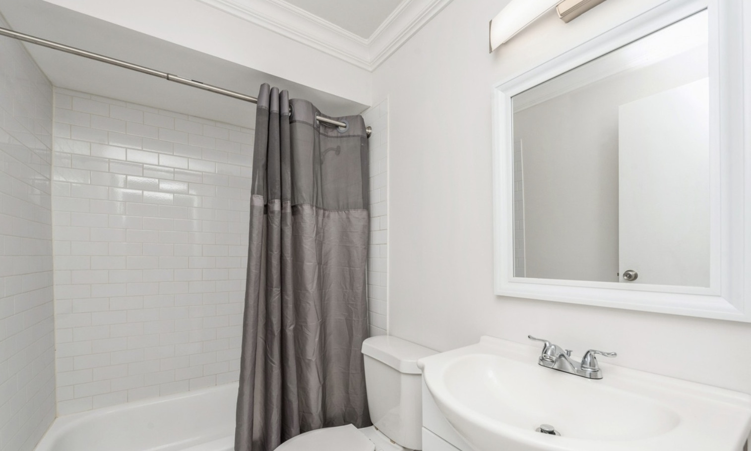 1459 N Winslowe Drive #301, Palatine, IL 60074