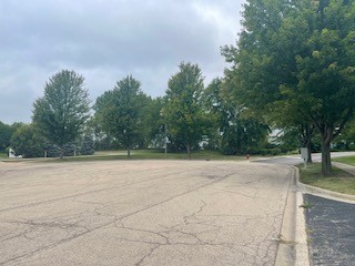 707 Colomba Court, St. Charles, IL 60174