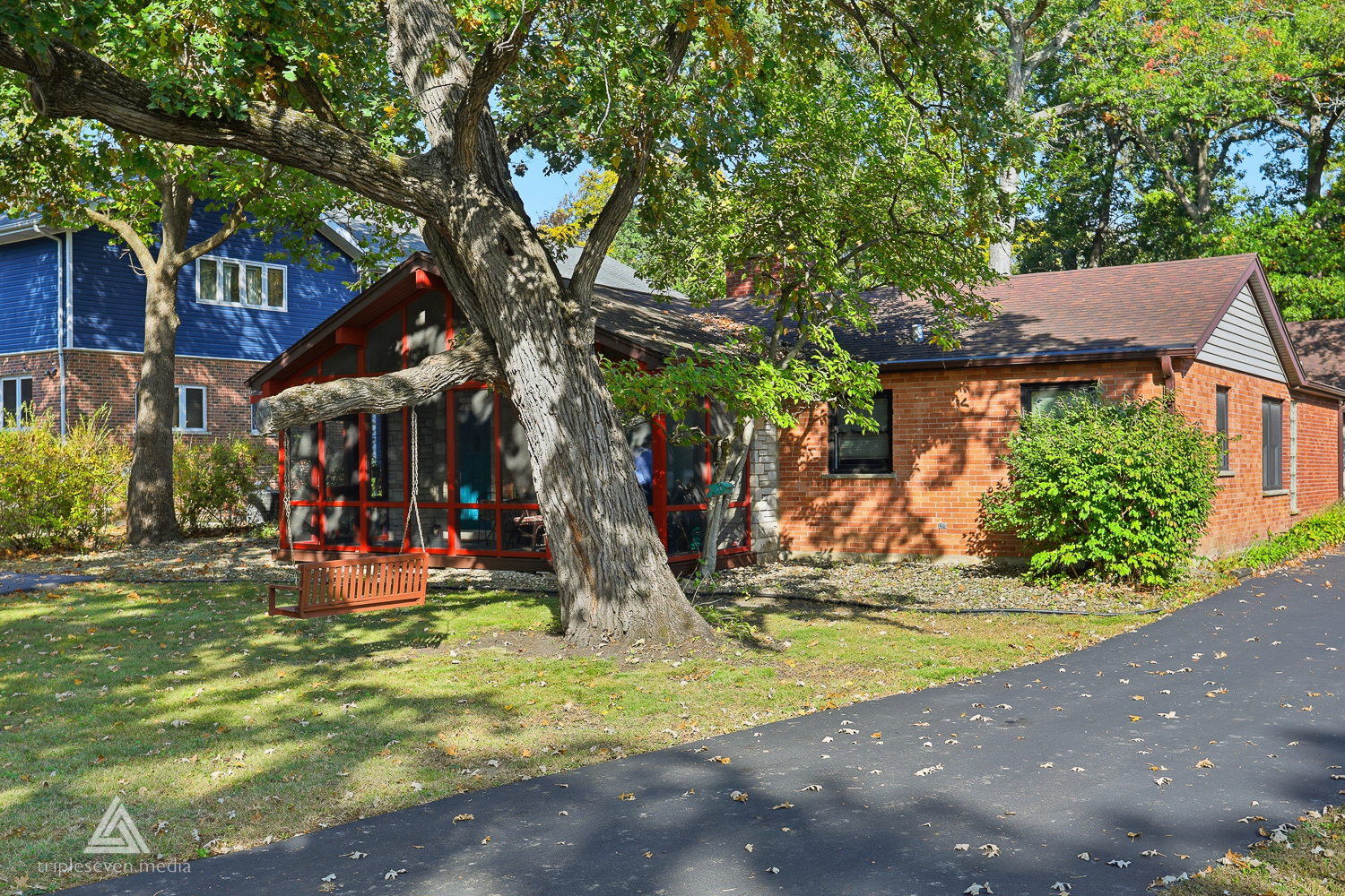 7354 W Palos Avenue, Palos Heights, IL 60463