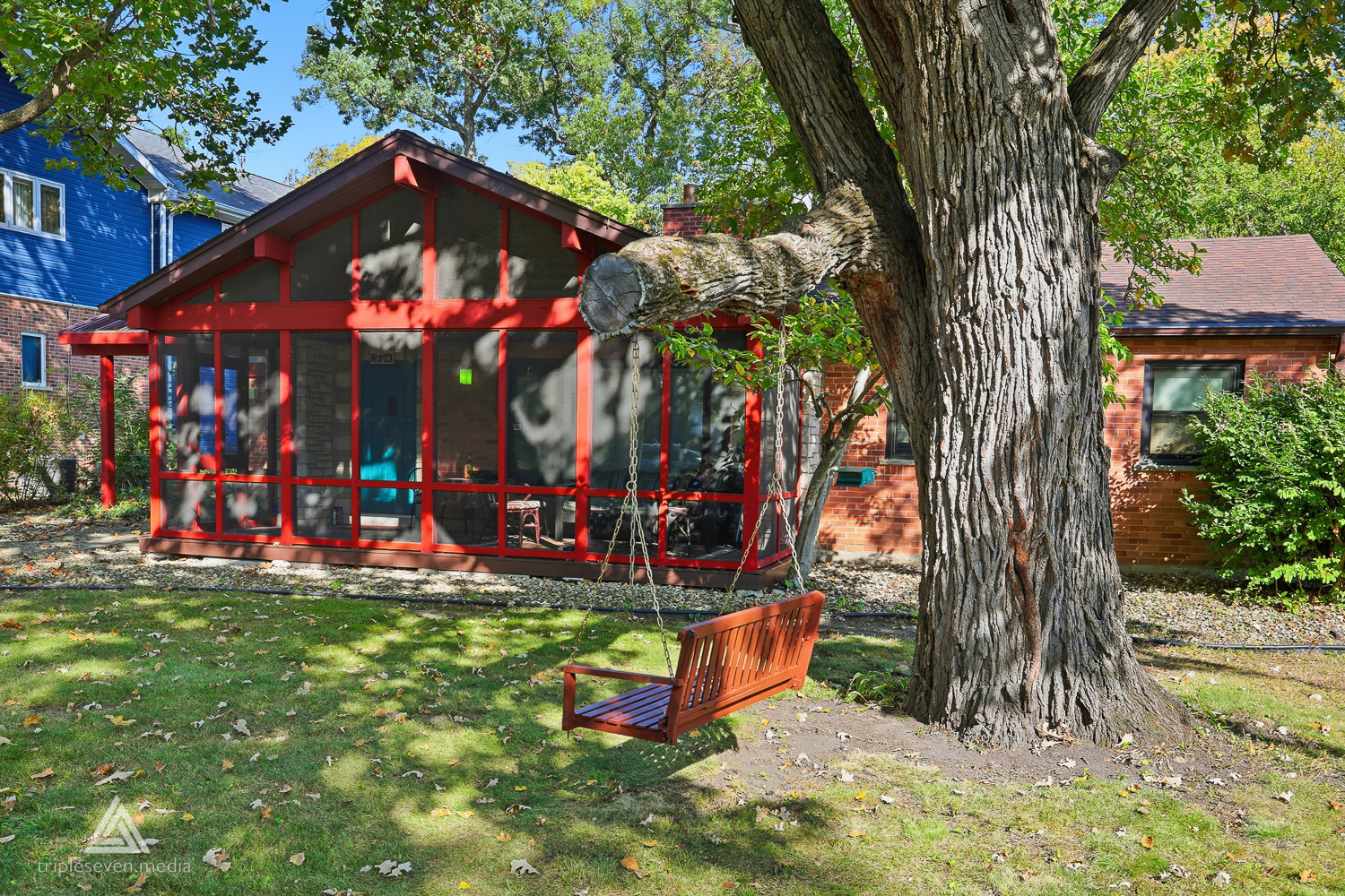 7354 W Palos Avenue, Palos Heights, IL 60463