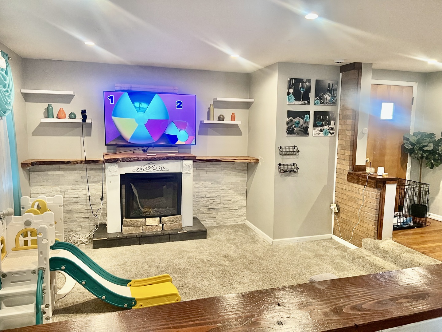 17308 Forestway Drive, East Hazel Crest, IL 60429