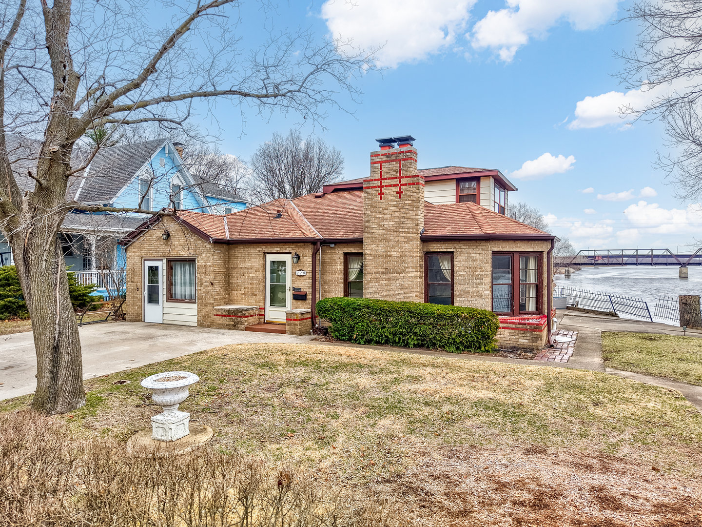 226 Clay Street, Ottawa, IL 61350