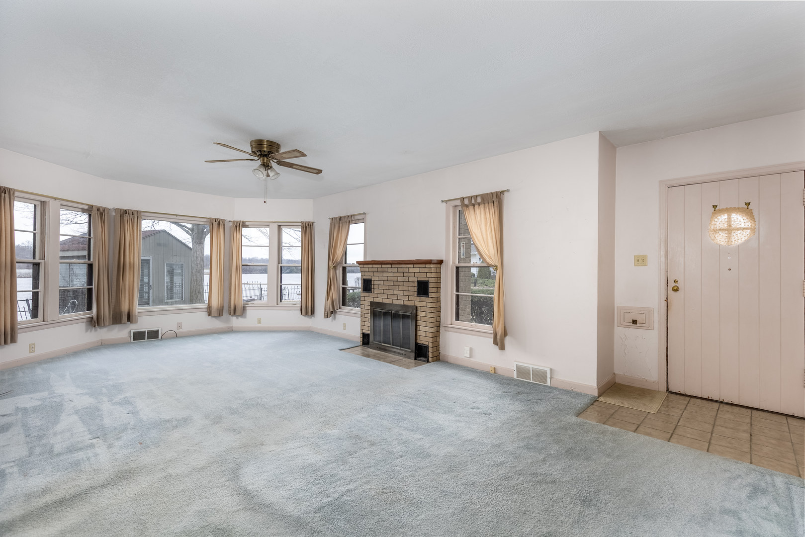 226 Clay Street, Ottawa, IL 61350