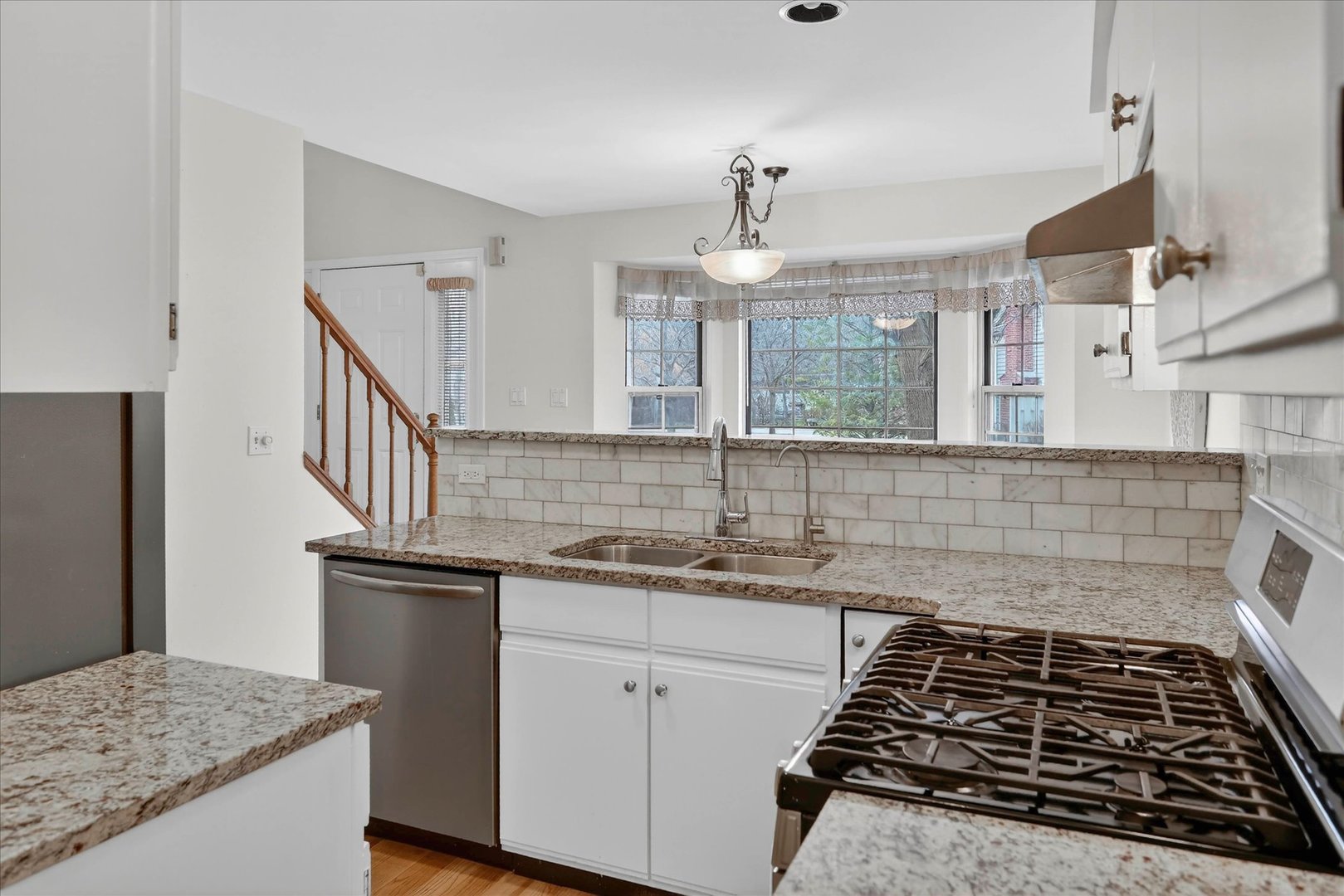 217 New Bridge Court, Palatine, IL 60067