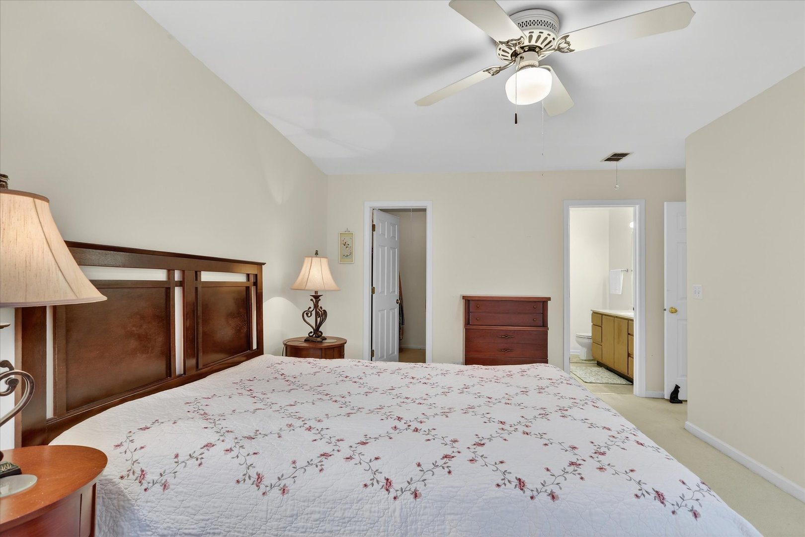 217 New Bridge Court, Palatine, IL 60067