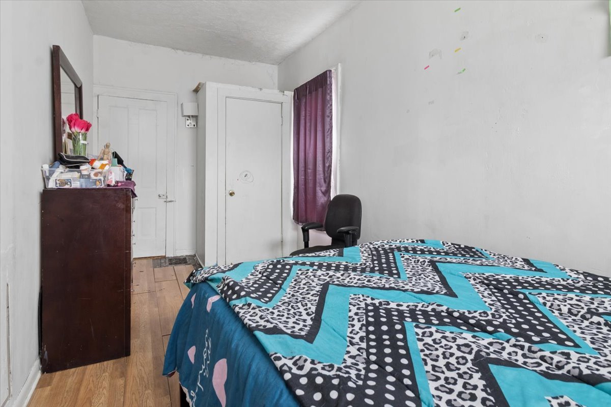 1404 Benton Street, Rockford, IL 61107