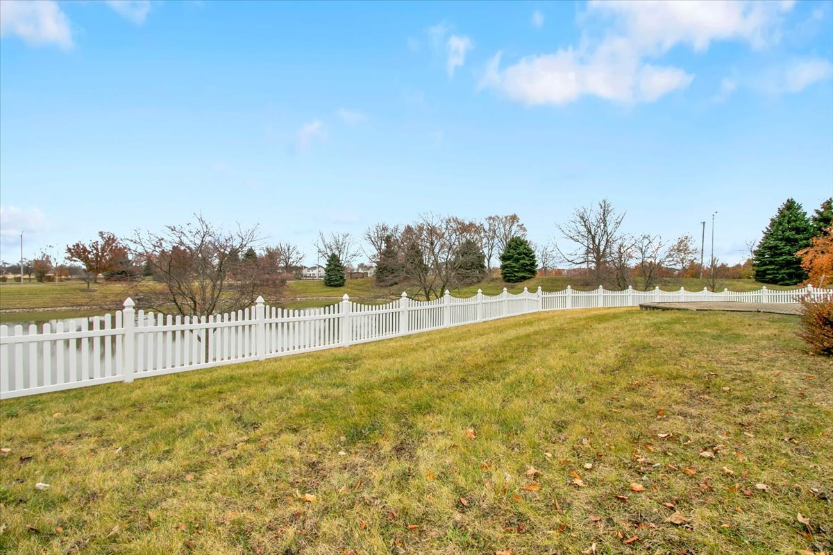 2404 White Ash Court, Plainfield, IL 60586