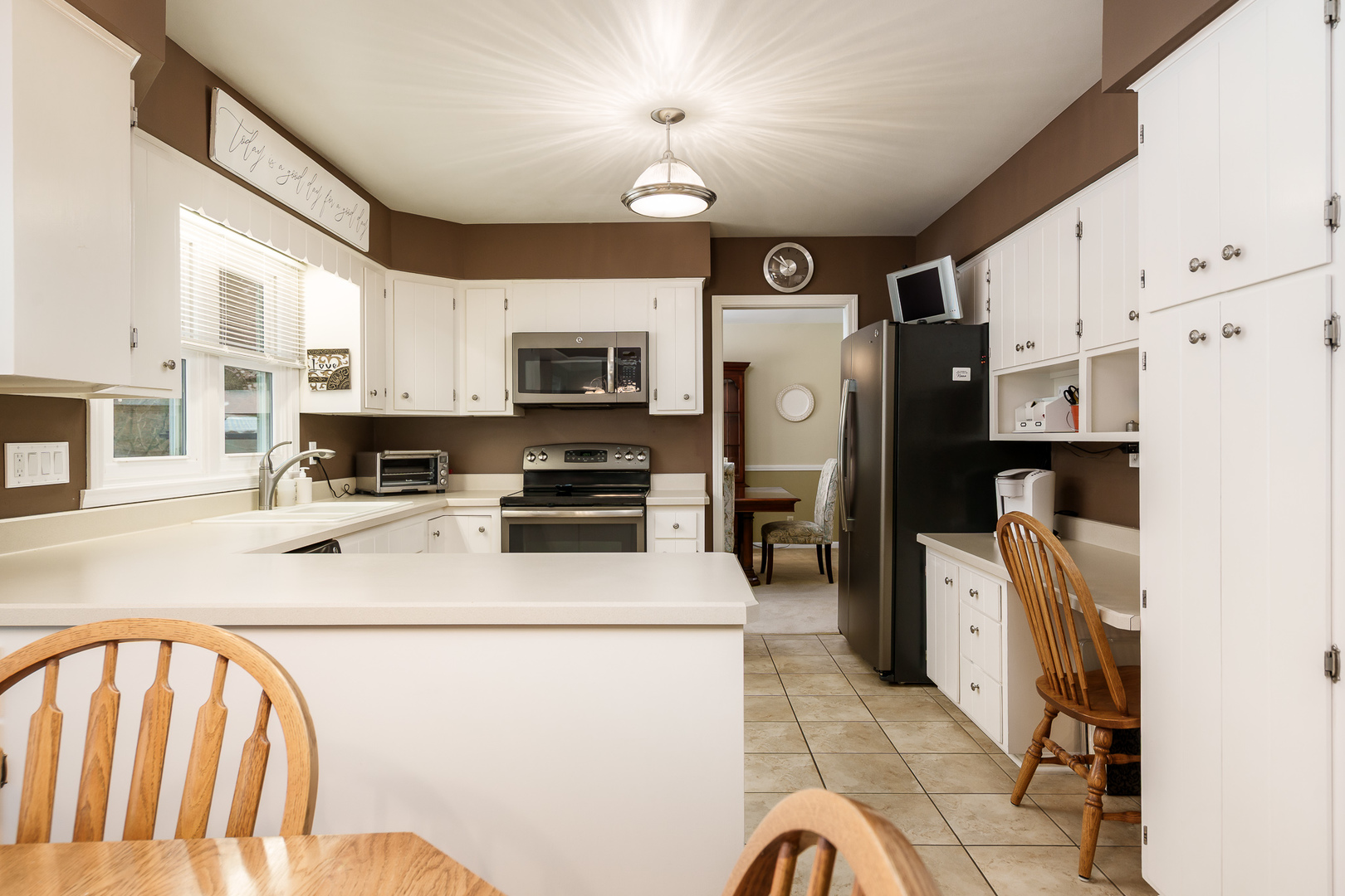 4552 Sunderman Road, Rockford, IL 61114