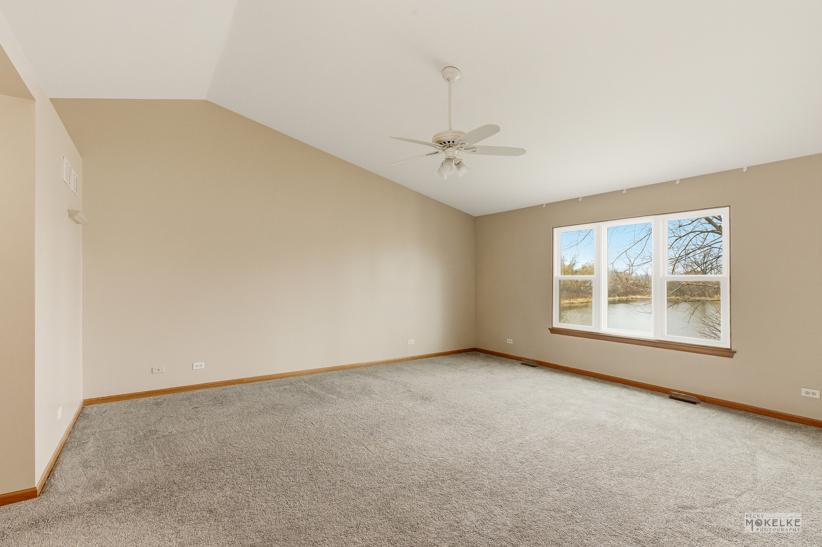 10292 Somerset Lane, Huntley, IL 60142