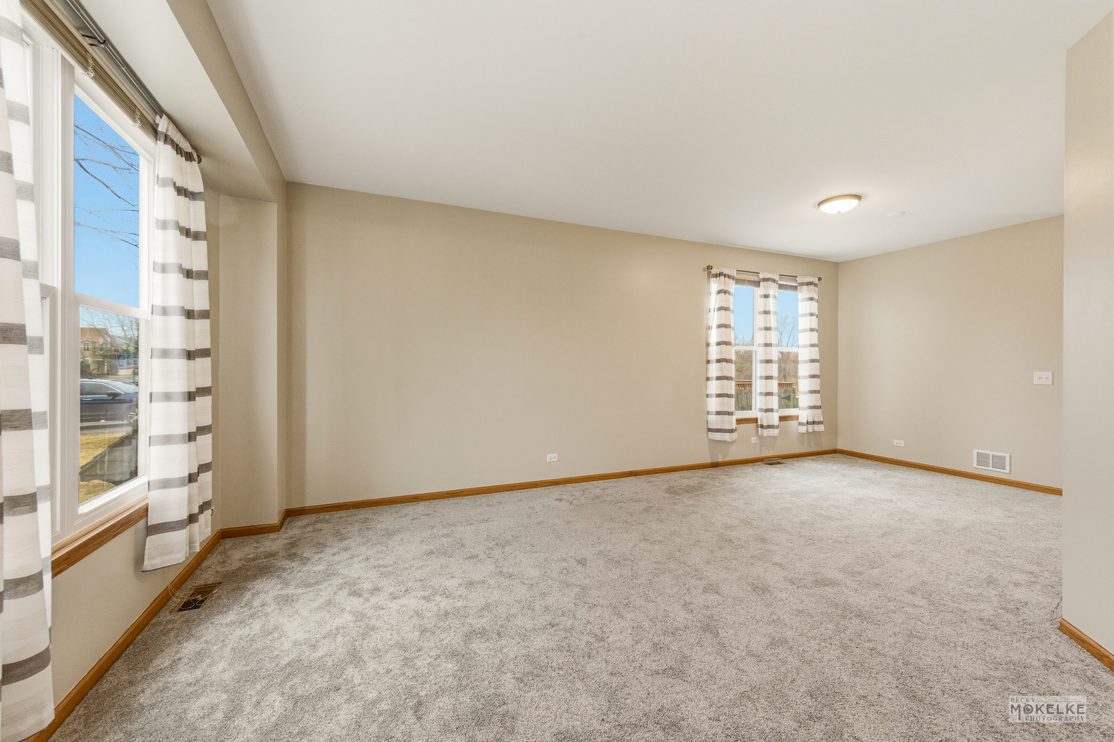 10292 Somerset Lane, Huntley, IL 60142