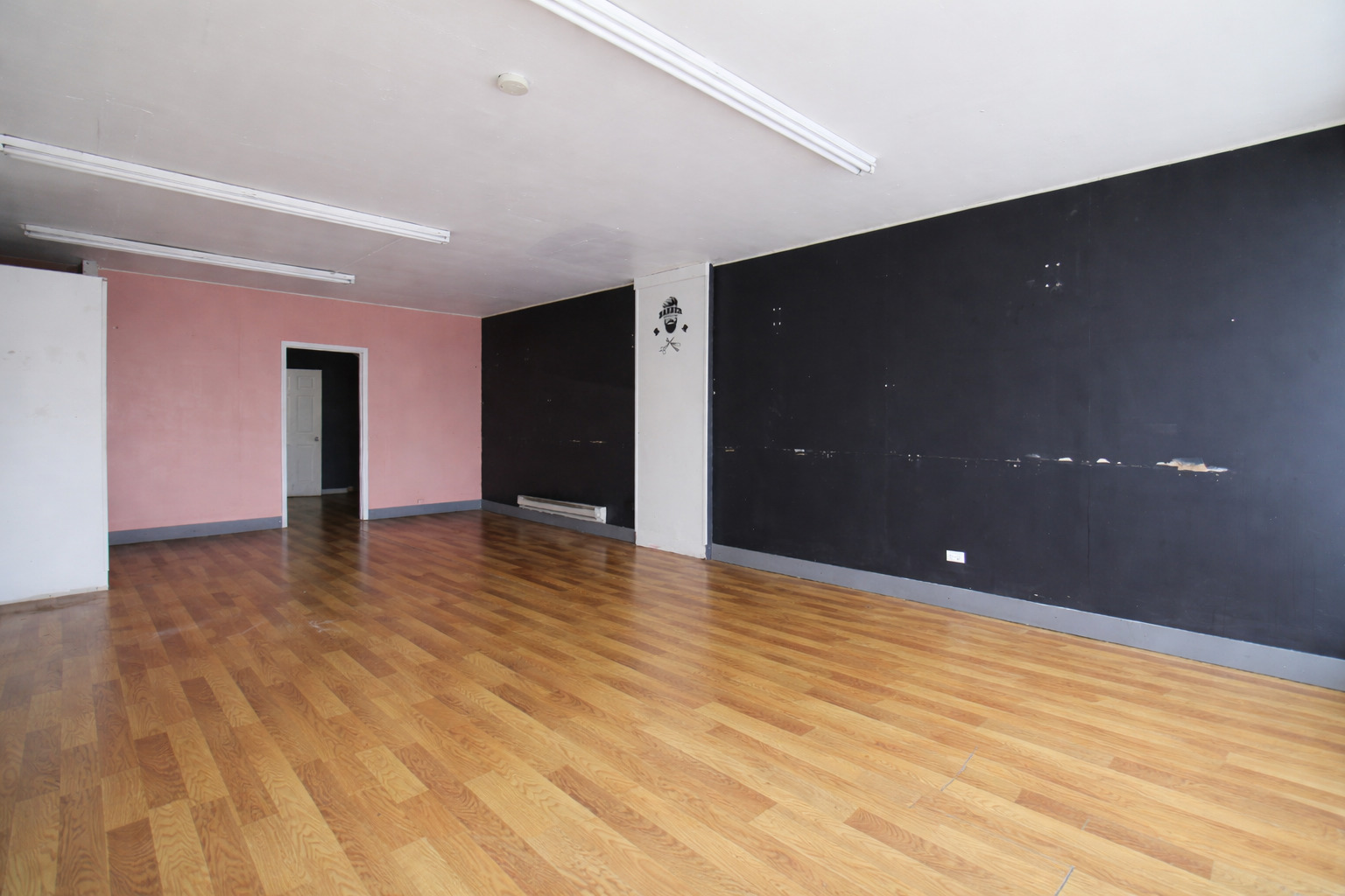 2423 Washington Street, Waukegan, IL 60085