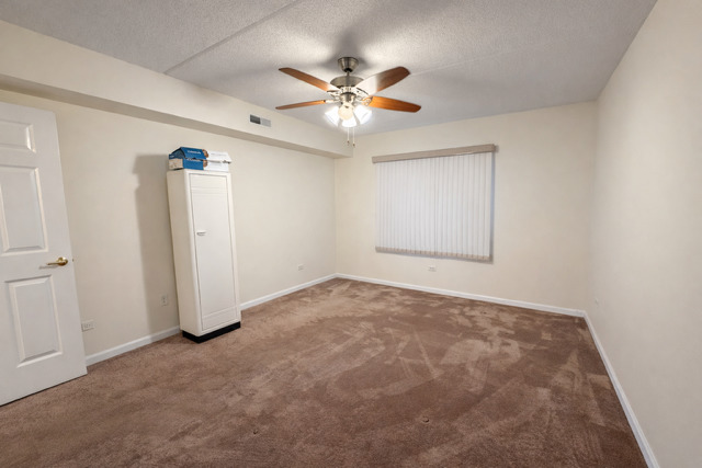 7081 W Touhy Avenue #410, Niles, IL 60714