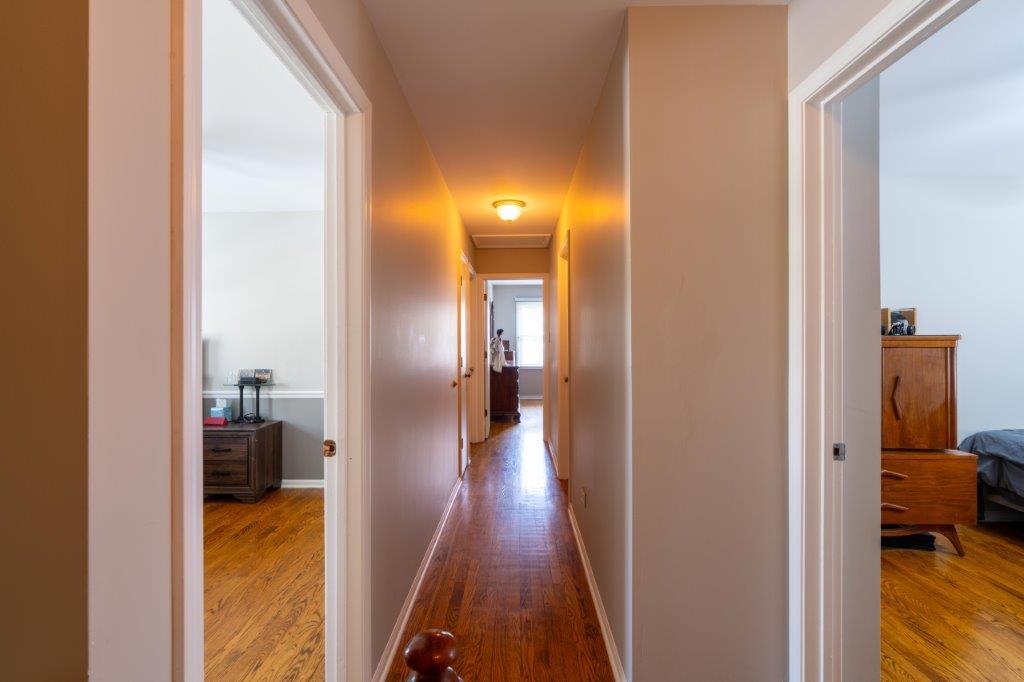 1006 Whirlaway Avenue, Naperville, IL 60540