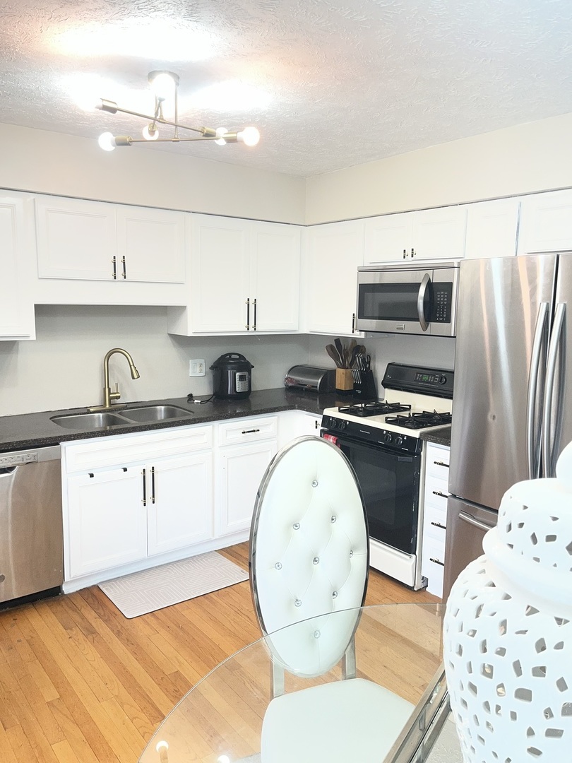 109 Suelynn Drive, Normal, IL 61761