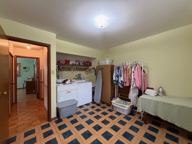 5563 Stone Road, Clinton, IL 61727