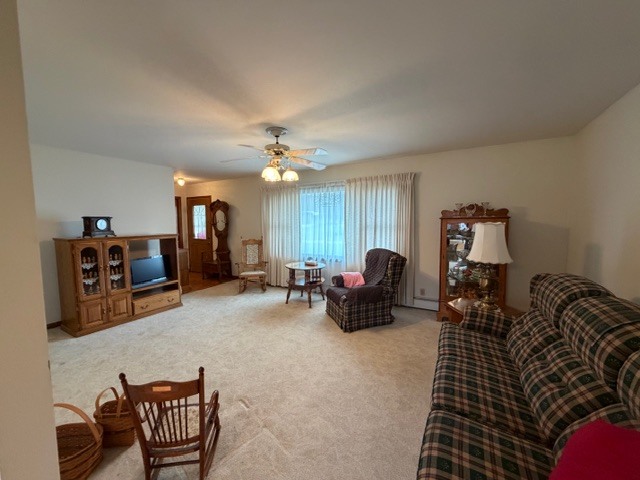 5563 Stone Road, Clinton, IL 61727