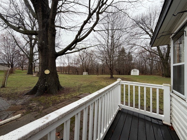 5563 Stone Road, Clinton, IL 61727