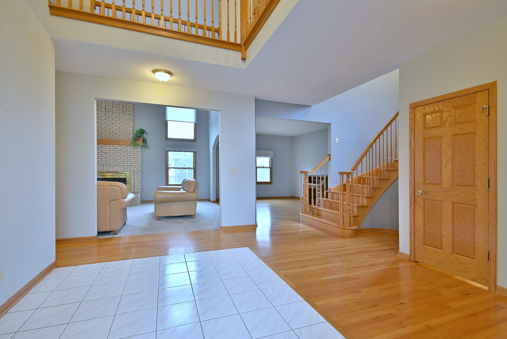 244 S Linden Avenue, Elmhurst, IL 60126