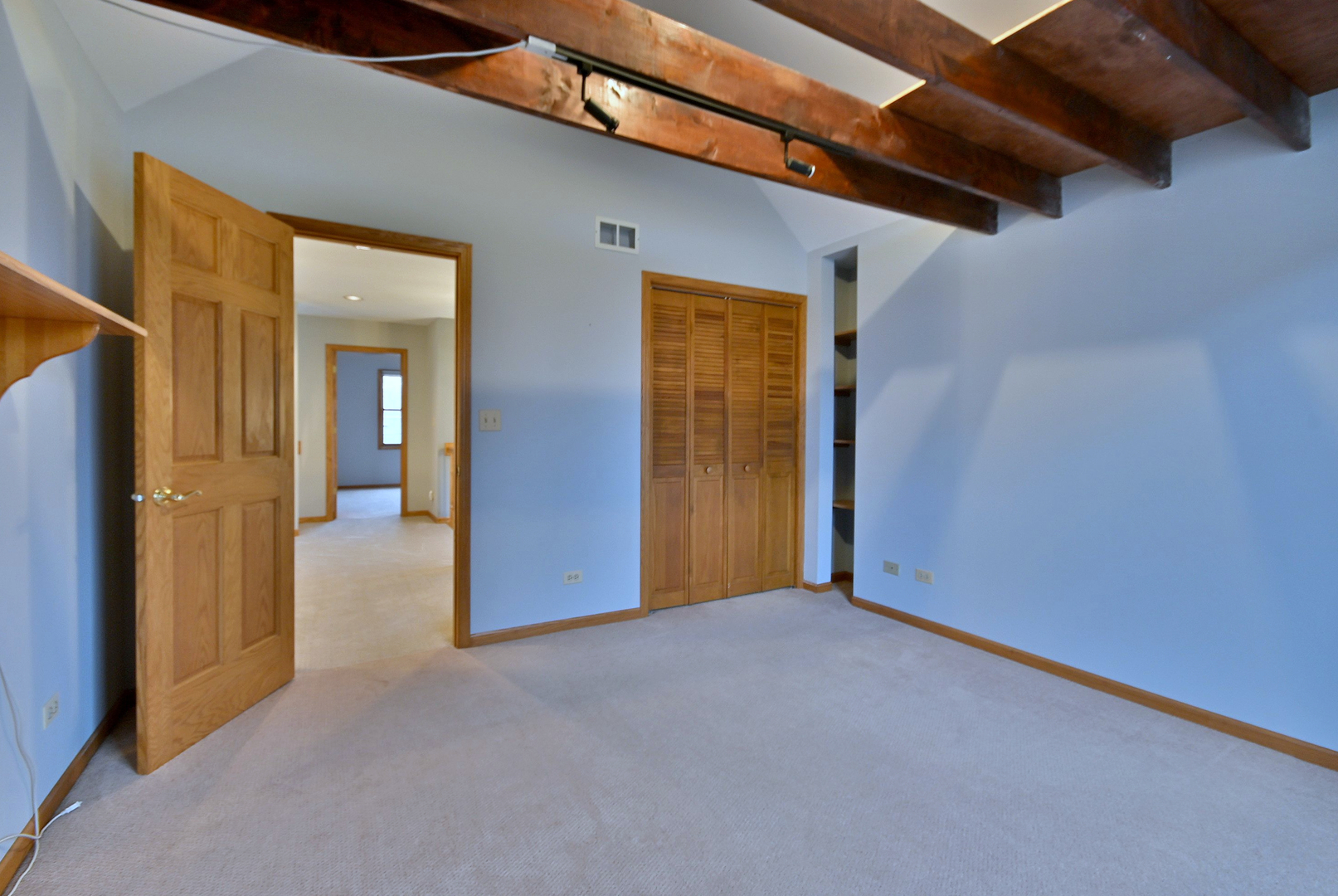 244 S Linden Avenue, Elmhurst, IL 60126