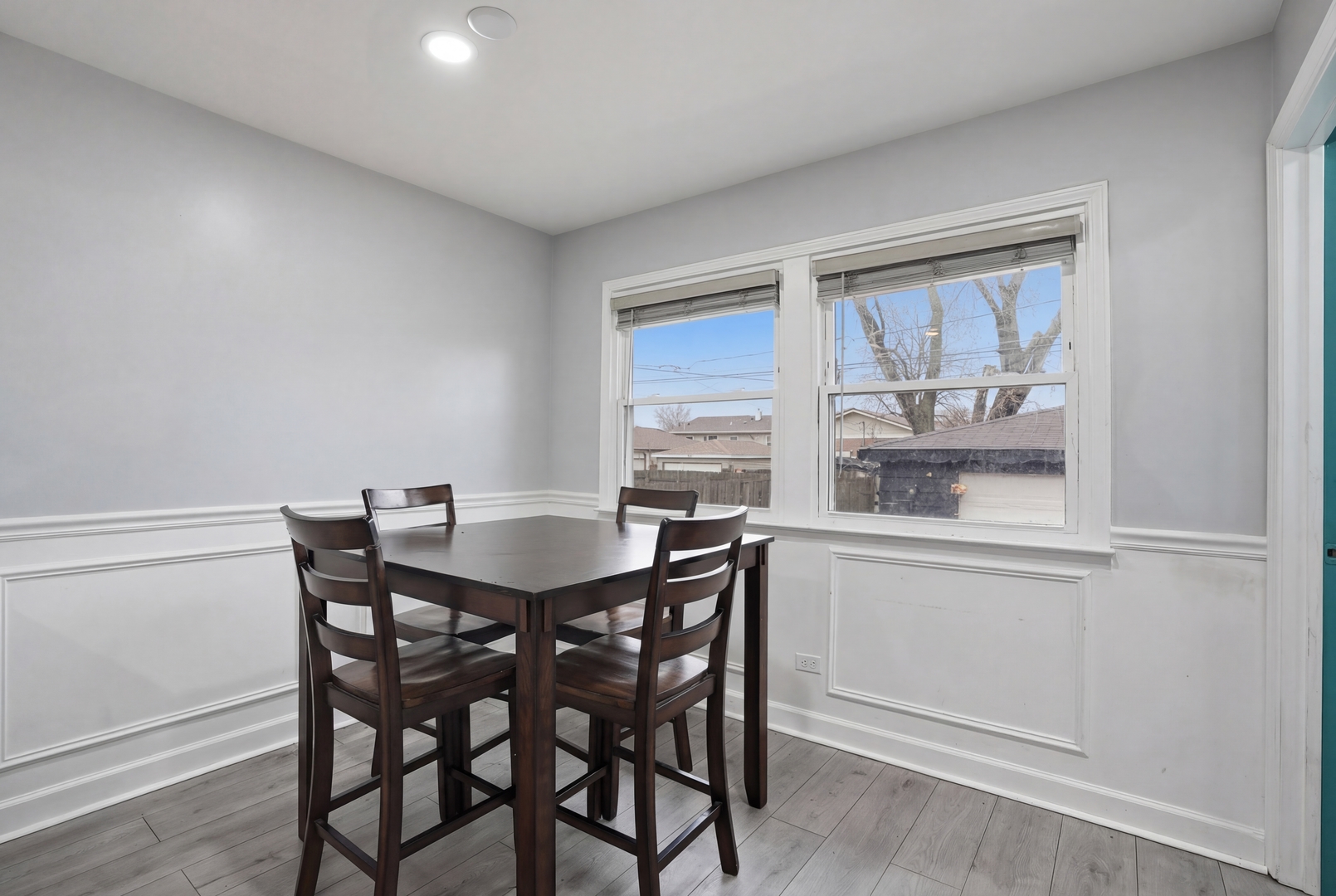 295 Prairie Avenue, Calumet City, IL 60409