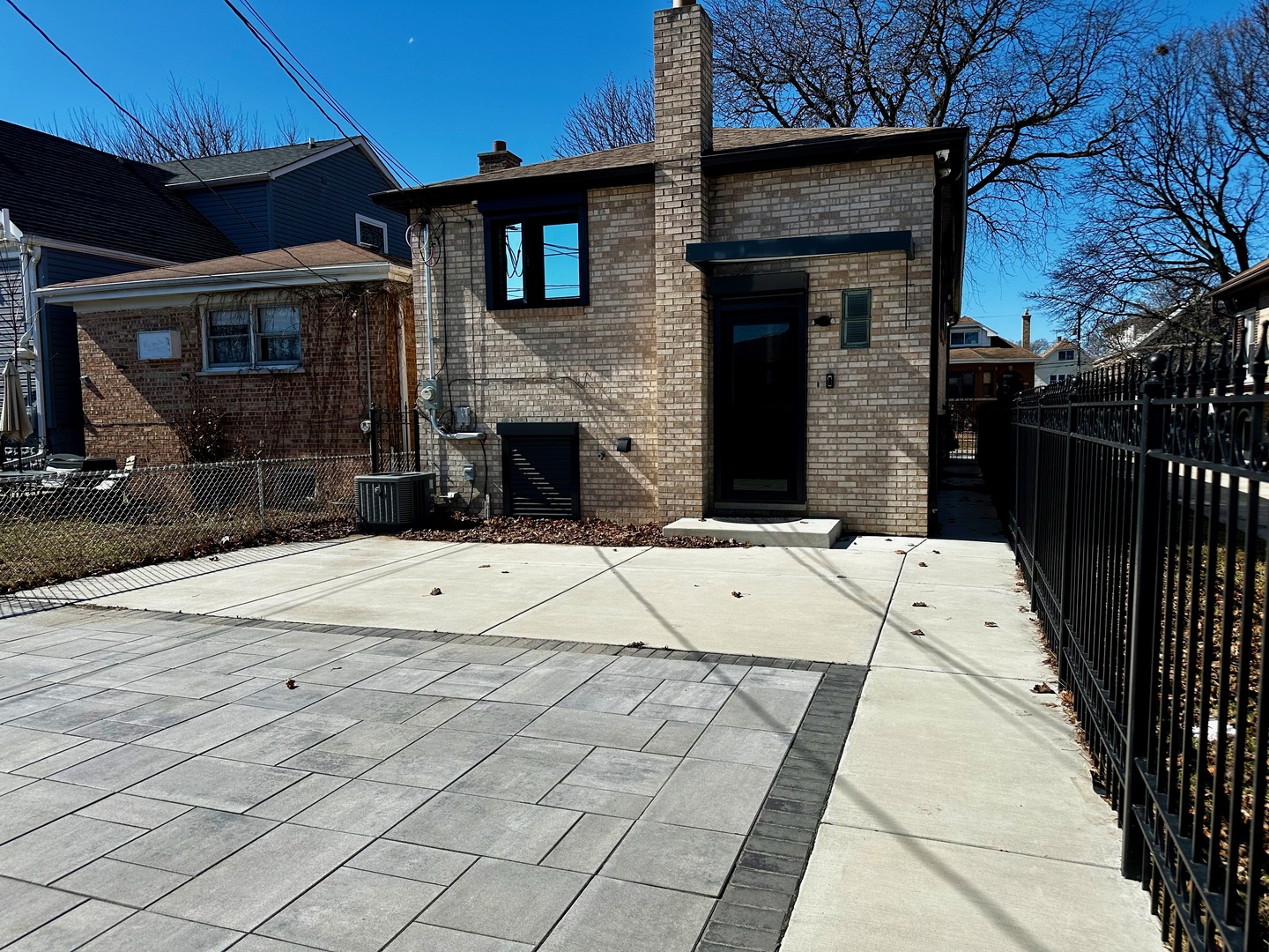 1325 Scoville Avenue, Berwyn, IL 60402