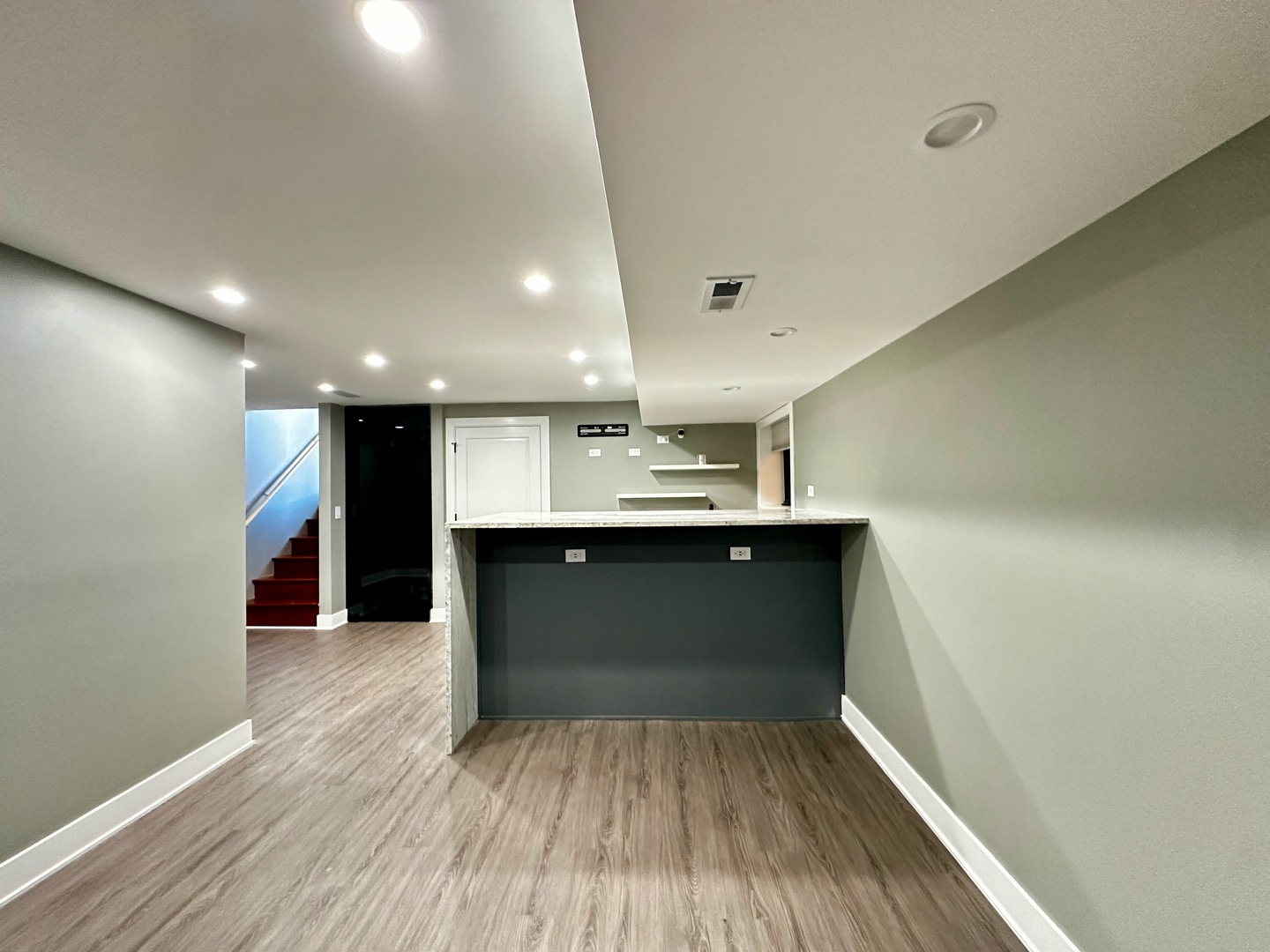 1325 Scoville Avenue, Berwyn, IL 60402