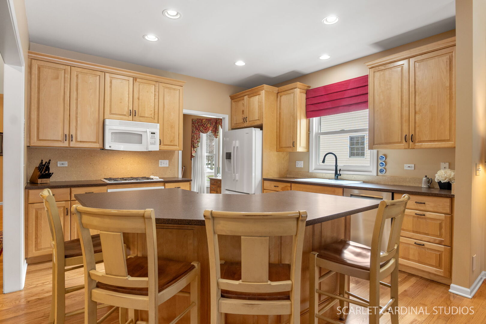 1N118 Mission Court, Winfield, IL 60190