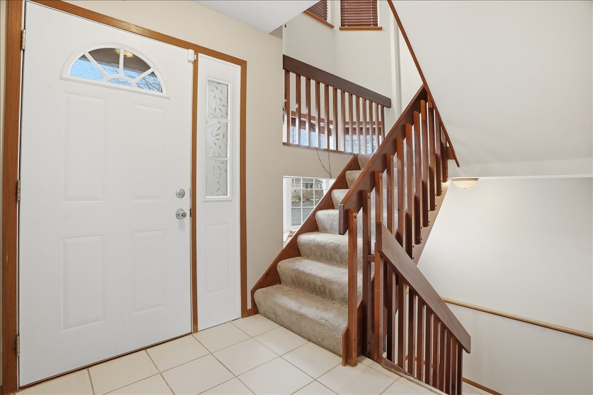 34305 N Homestead Road, Gurnee, IL 60031