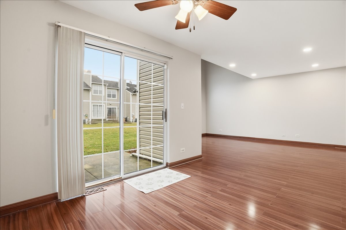 34305 N Homestead Road, Gurnee, IL 60031