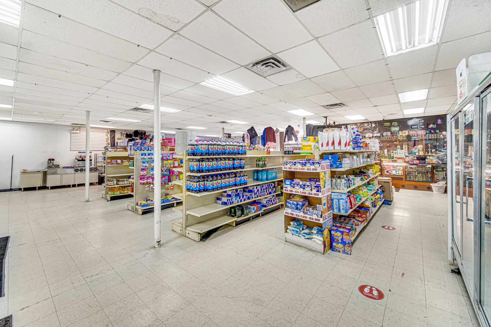 5600 W Division Street, Chicago, IL 60651