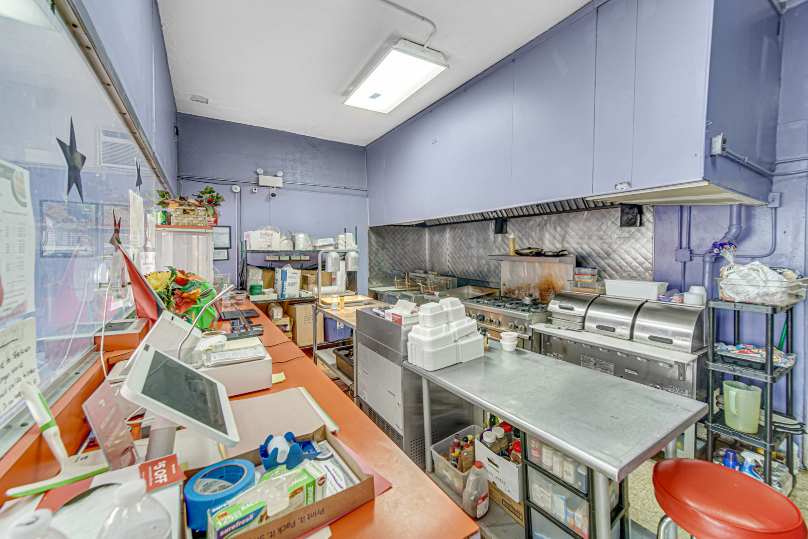 5600 W Division Street, Chicago, IL 60651