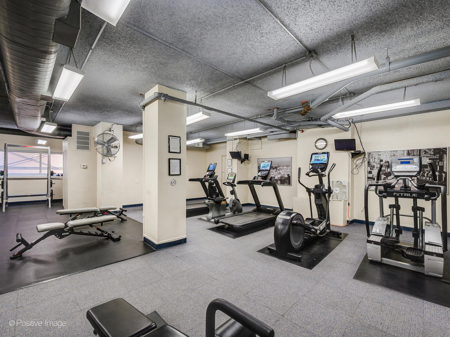 5555 N SHERIDAN Road #1717, Chicago, IL 60640