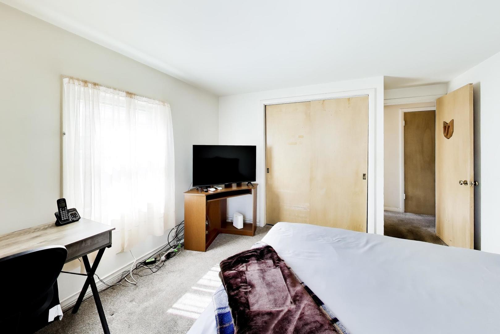 5237 Conrad Street, Skokie, IL 60077