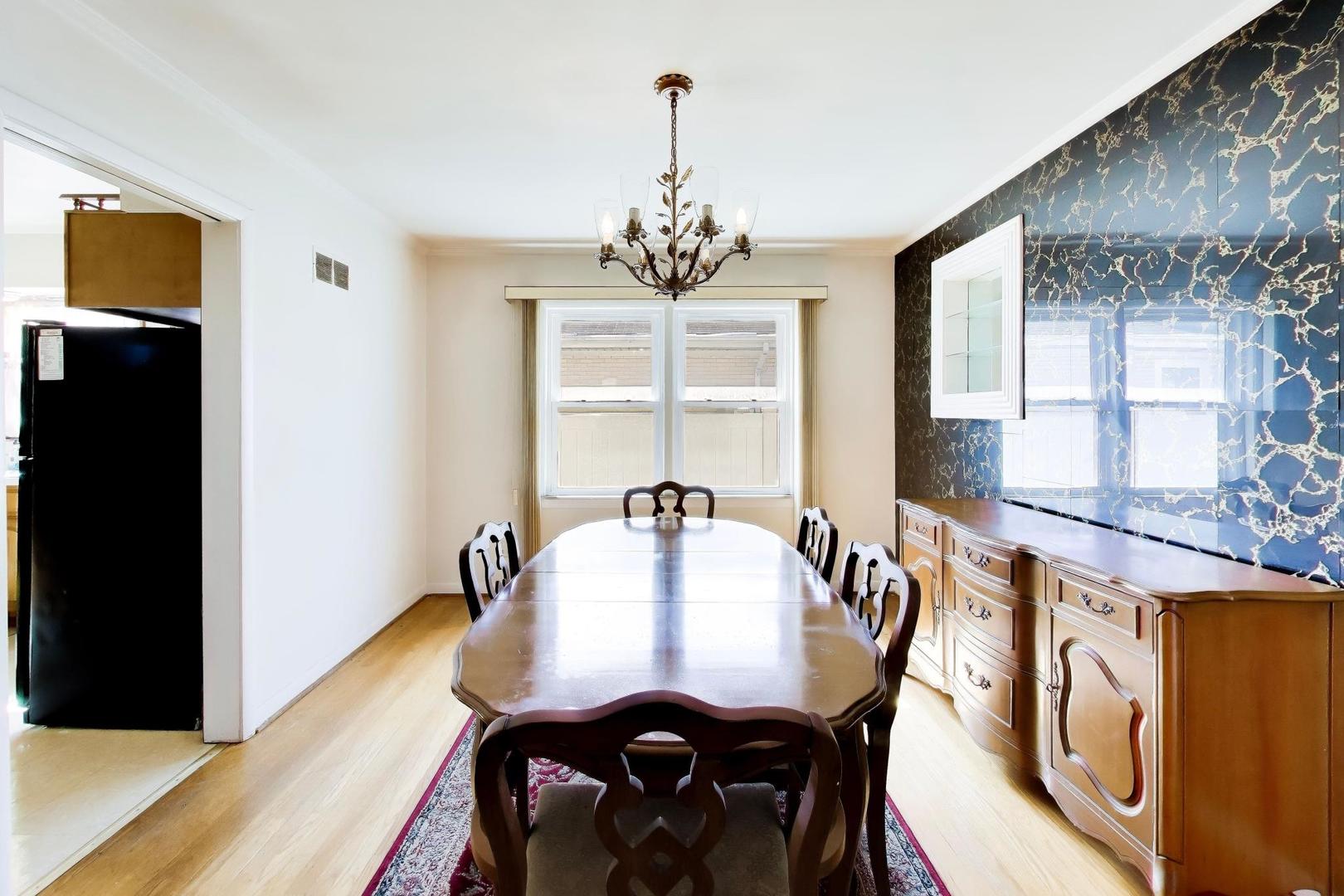 5237 Conrad Street, Skokie, IL 60077