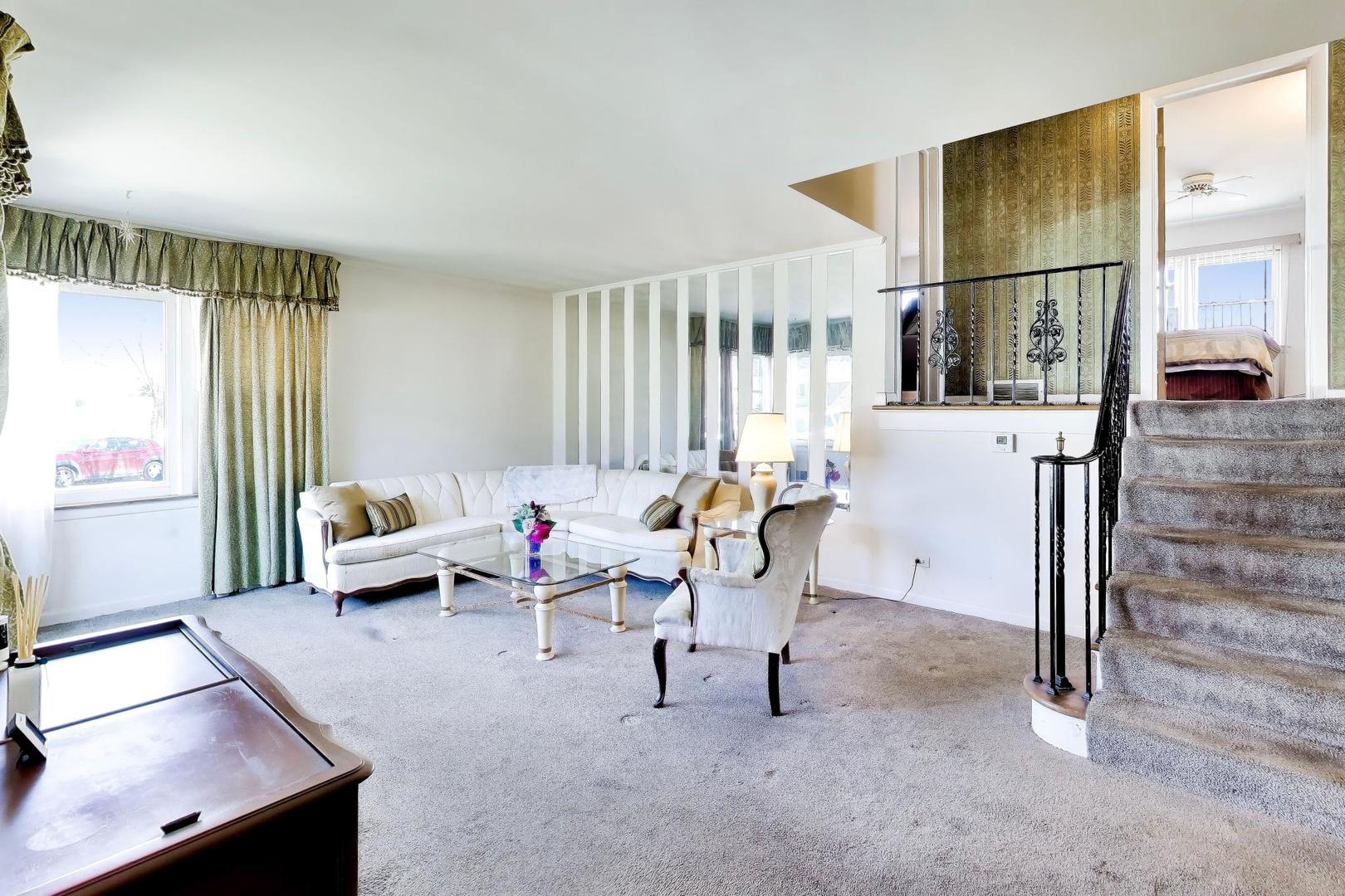 5237 Conrad Street, Skokie, IL 60077