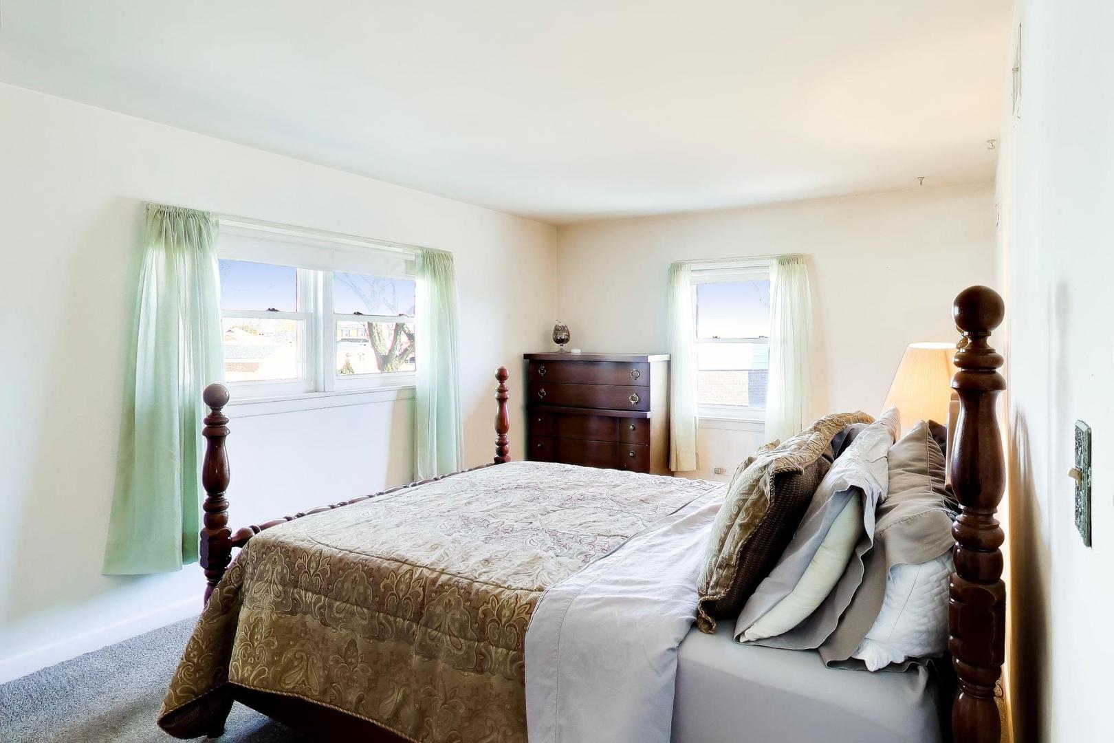 5237 Conrad Street, Skokie, IL 60077