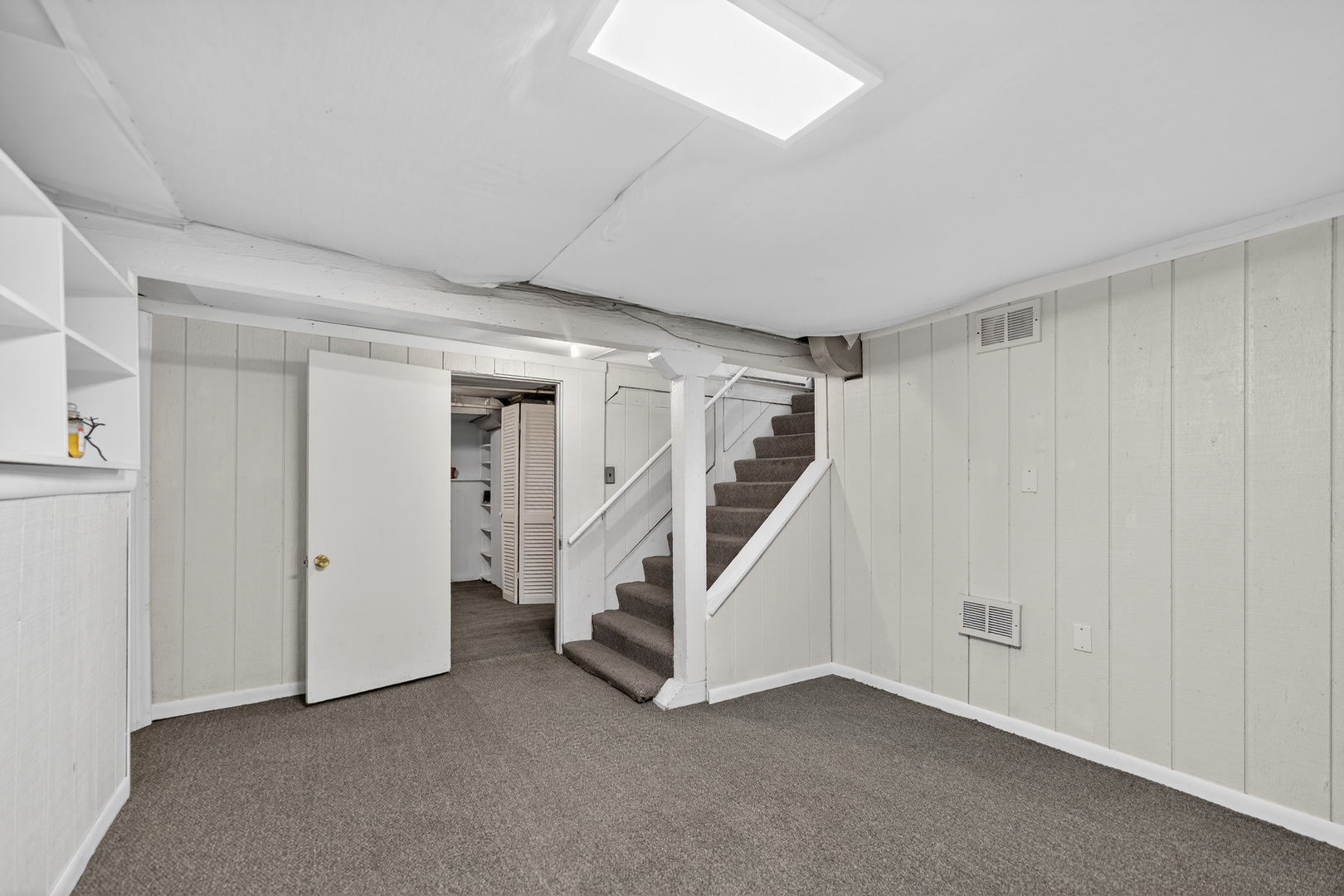 323 Hawthorne Boulevard, Glen Ellyn, IL 60137