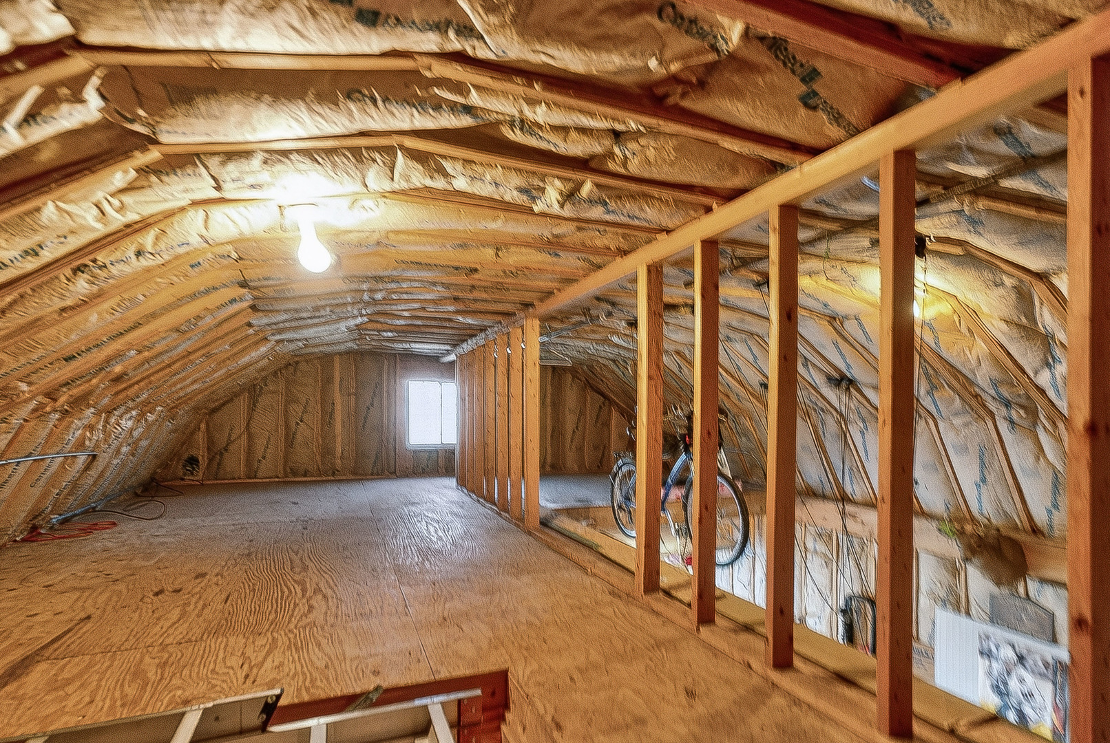 323 Hawthorne Boulevard, Glen Ellyn, IL 60137