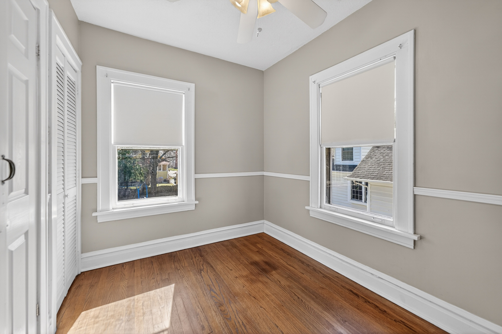 323 Hawthorne Boulevard, Glen Ellyn, IL 60137