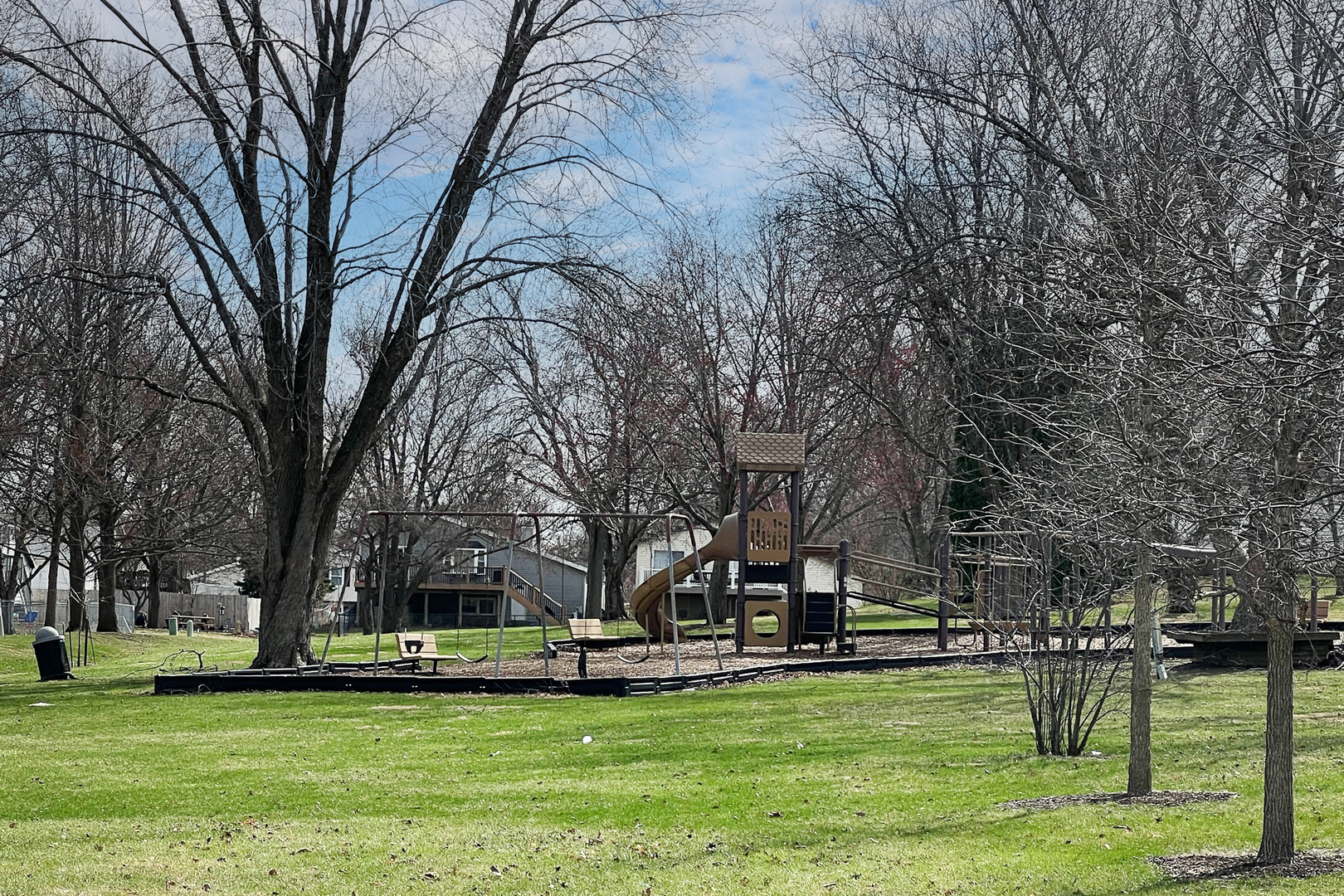 4 Carraway Court, Bloomington, IL 61704