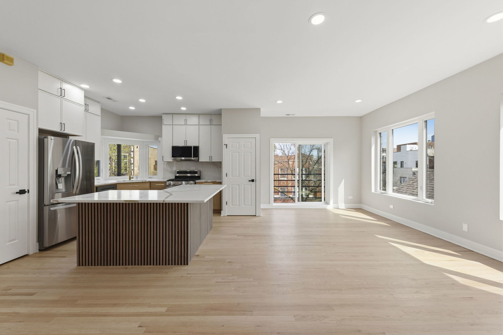 1016 N Marshfield Street #3, Chicago, IL 60622