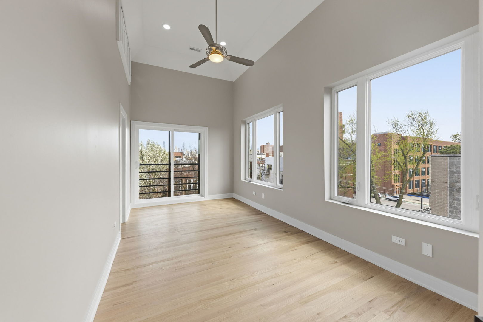 1016 N Marshfield Street #3, Chicago, IL 60622